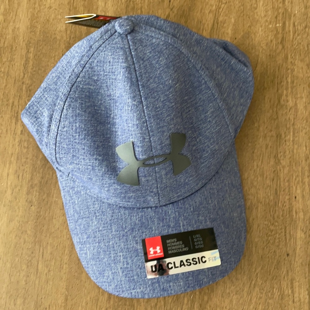 Under armor golf hat brand new